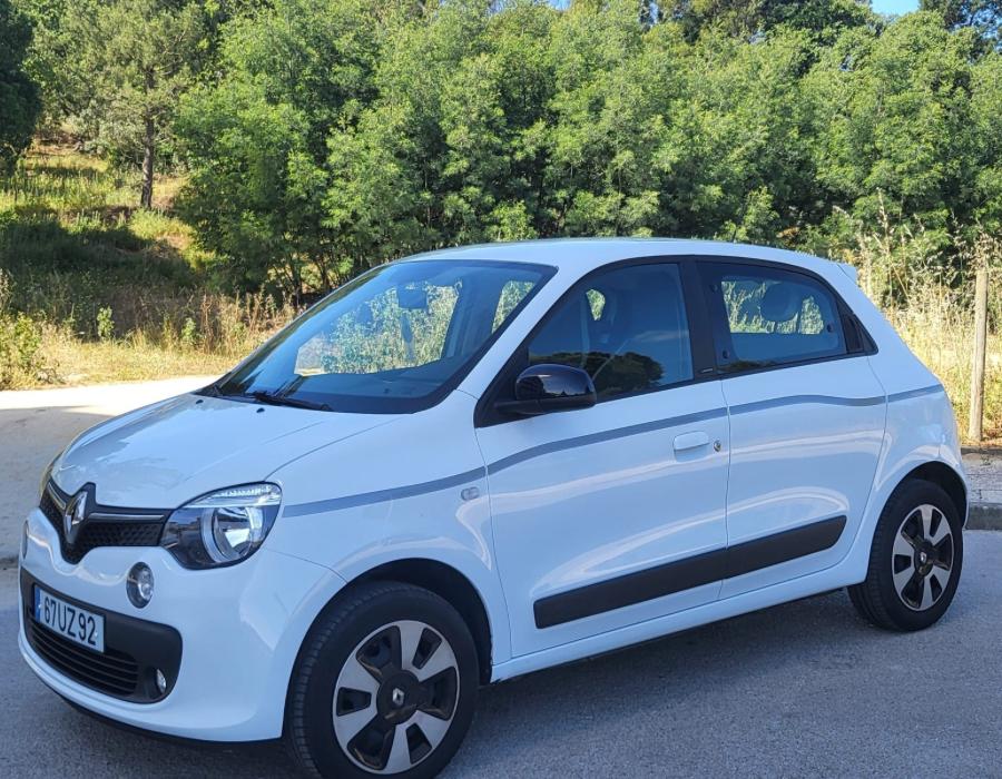 TWINGO NIGHT&DAY